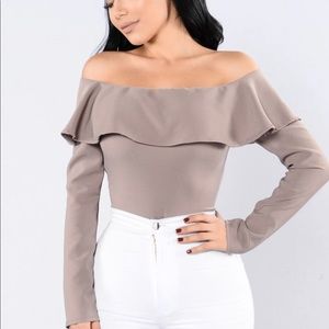 My everything bodysuit Fashion Nova NWT SIZE MEDIUM